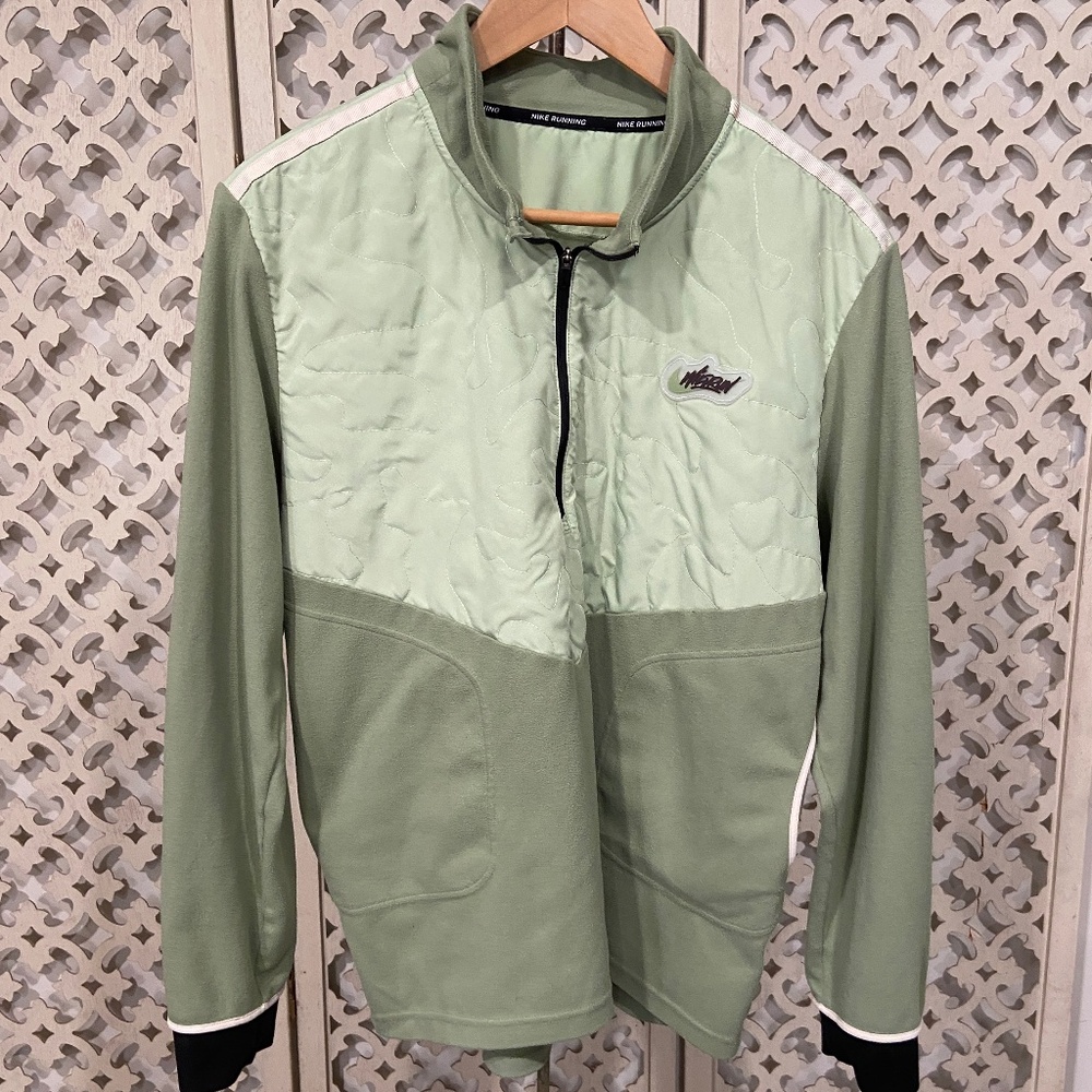 Nike Wild Run Therma-FIT Half Zip Pullover – Men’s L Sage Green